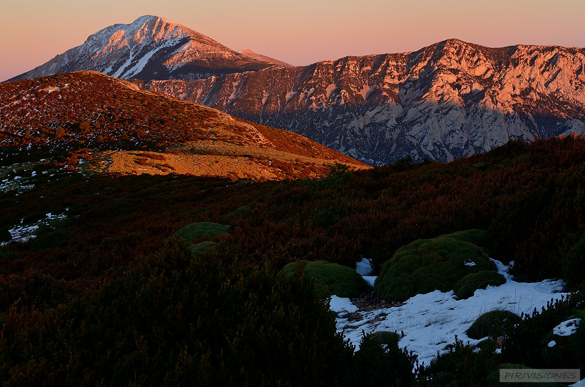 pirivisiones; Aragón; Belsué; España; Hoya de Huesca; Huesca; Montaña; Otoño; Parque Natural; Parque Natural de la Sierra y Cañones de Guara; Pirineos; Pyrenées; Senderismo; Sierra de Guara; Si