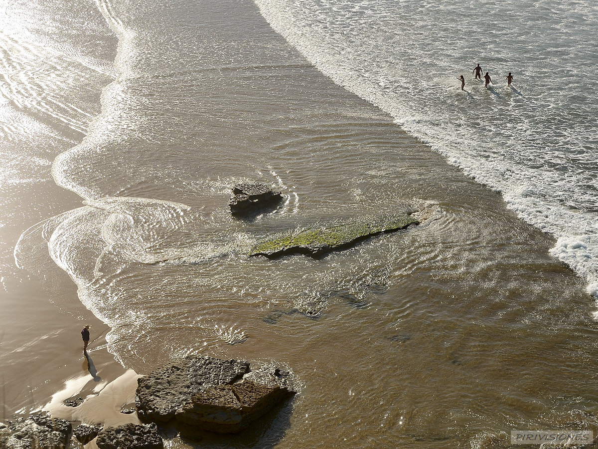 pirivisiones; Añoranza; Contraluz; España|Cantabria|Comarca de la Costa Occidental|Langre; Juego; Playa; Playa de Langre; Senderismo costero; Costa; Litoral; Mar Cantábrico