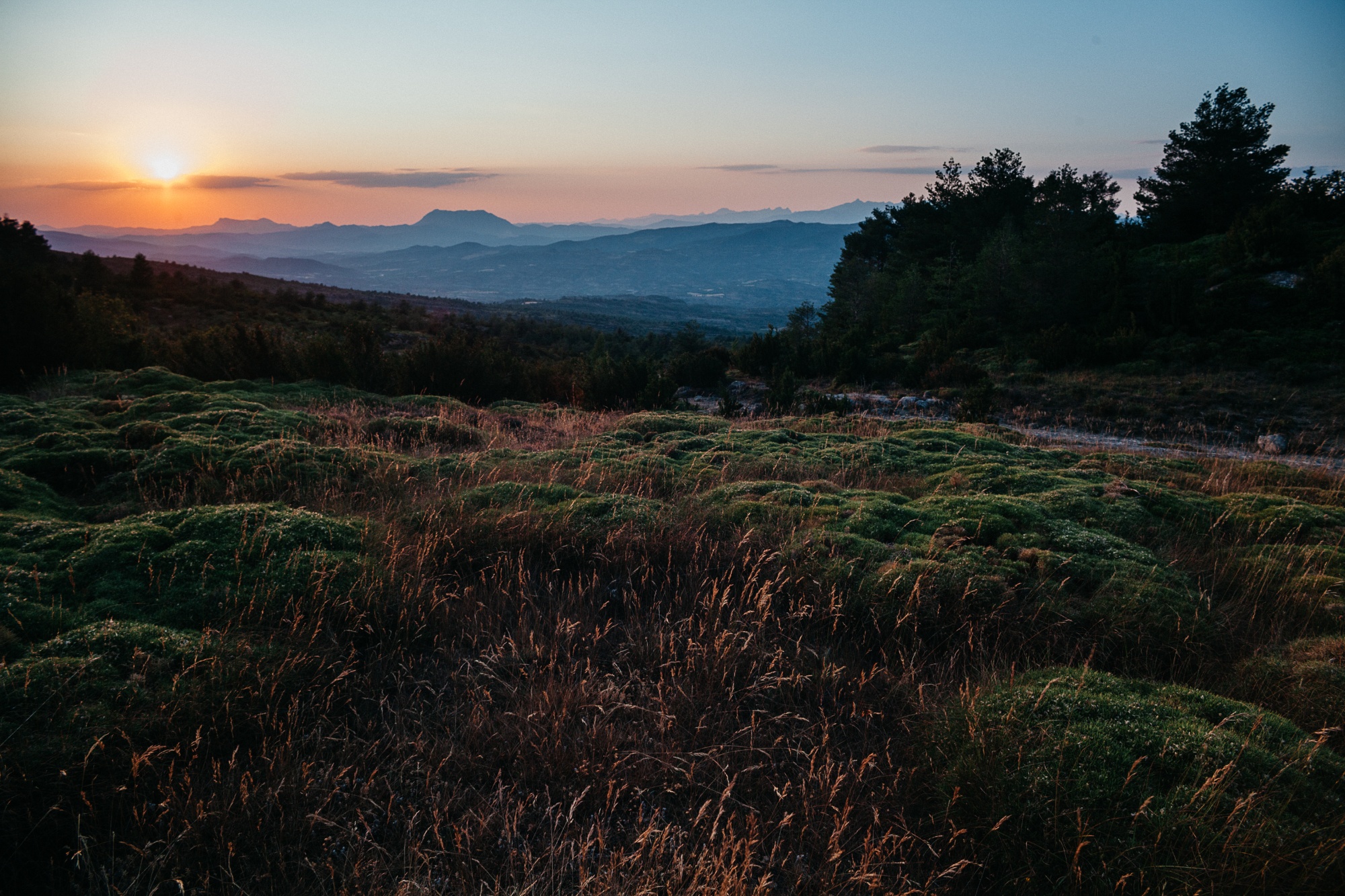 Ocaso hacia peña Oroel
