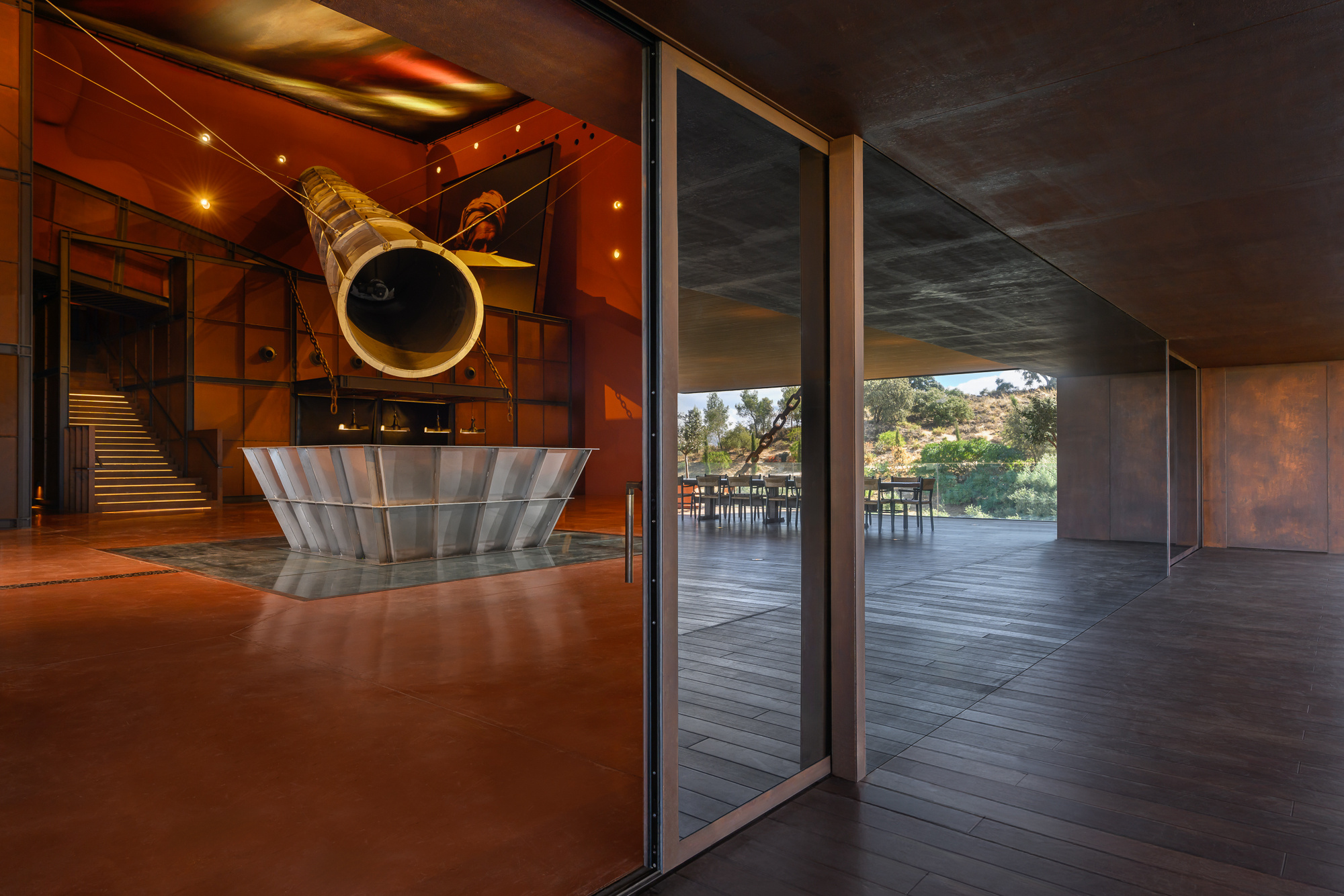 Ventanal e Interior | La Almazara, Ronda | Fotografía de Arquitectura | Dani Vottero