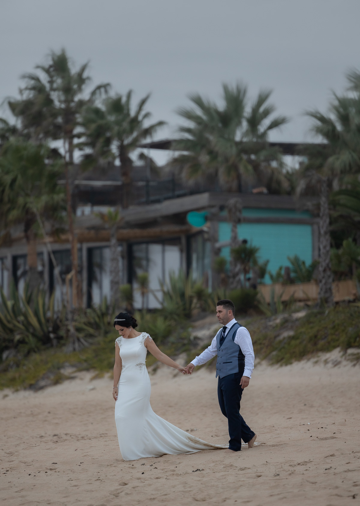 Post Boda de Ensueño en Playa de Zahora: Rocío y Roberto
