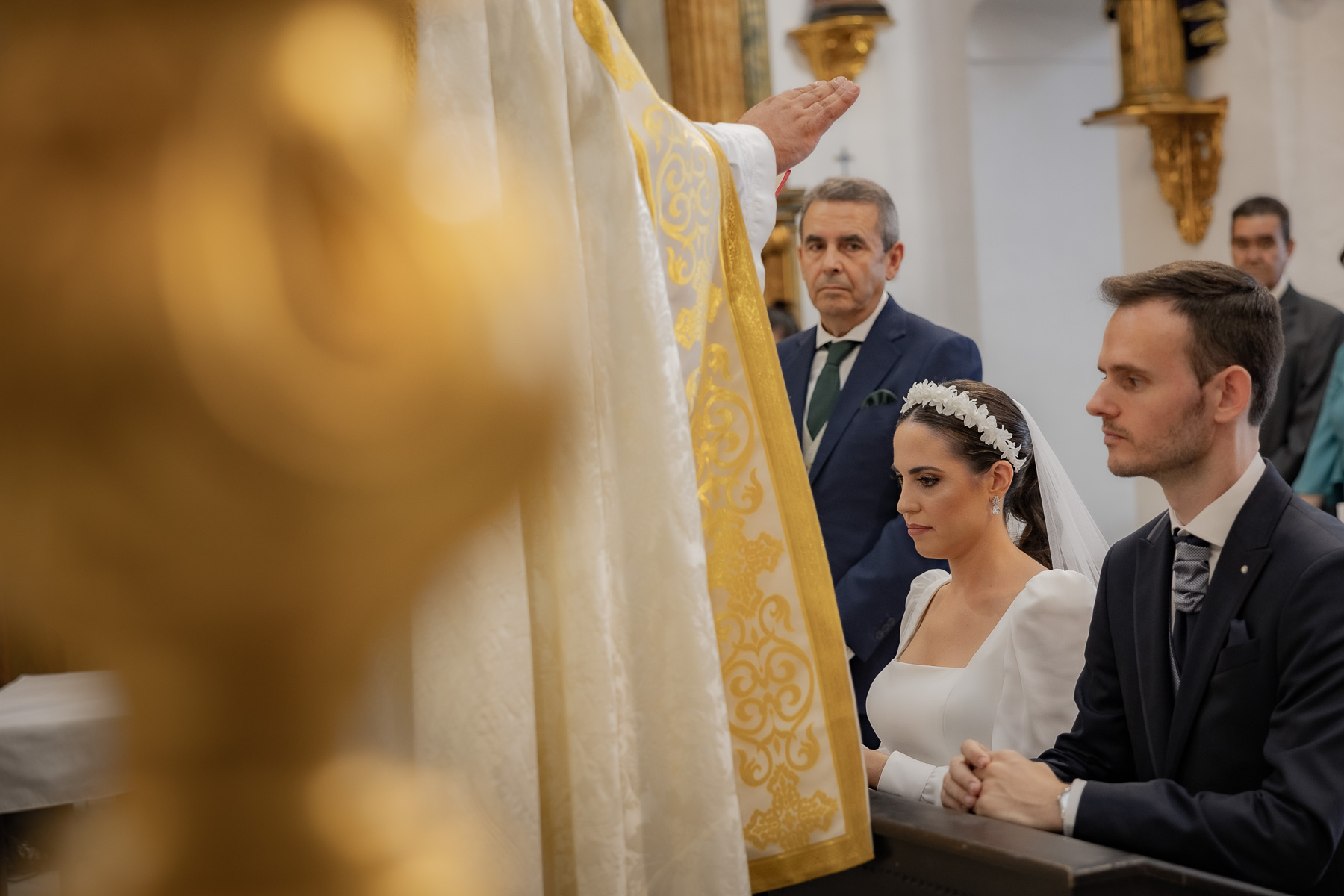 Preciosa Boda de Otoño en Villaverde del Río: El Evento de Rosario y Jesús