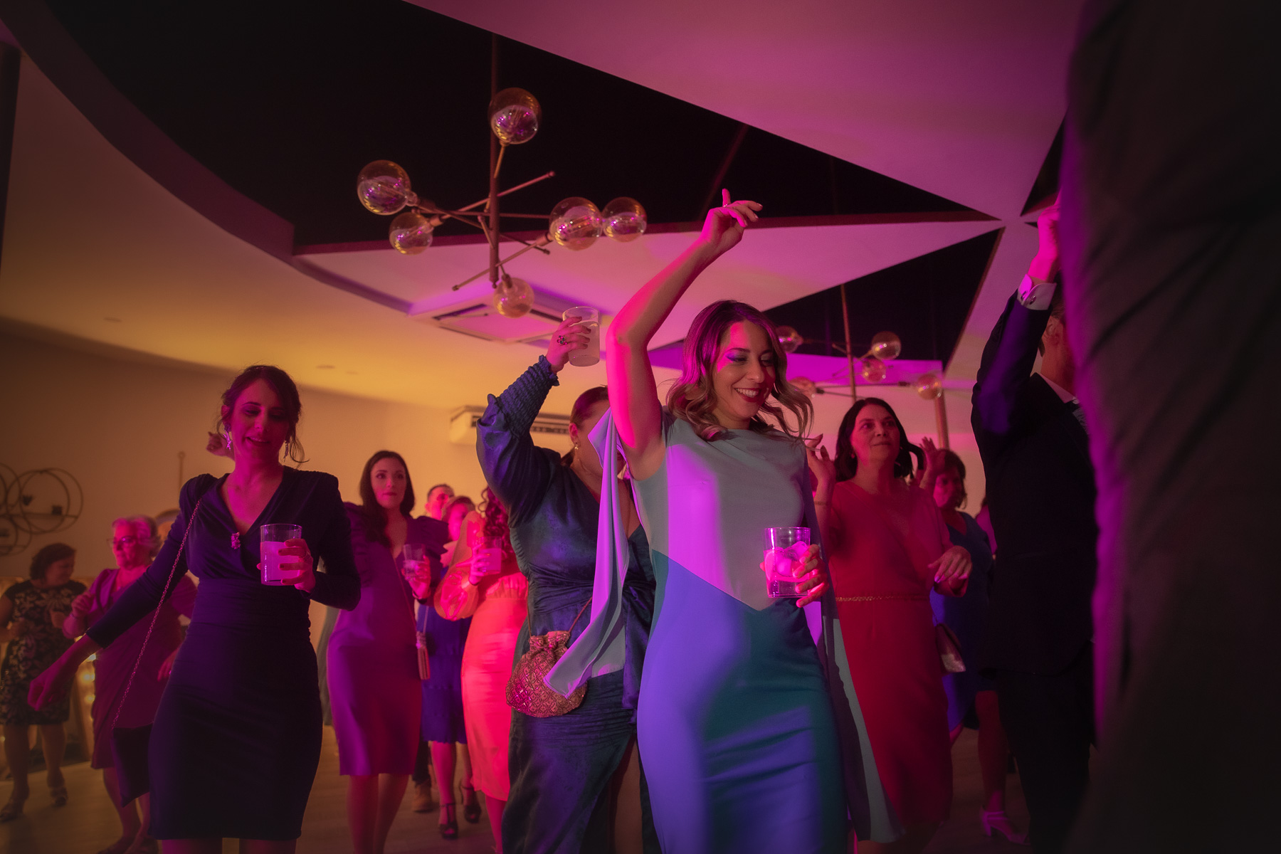 Preciosa Boda de Otoño en Villaverde del Río: El Evento de Rosario y Jesús