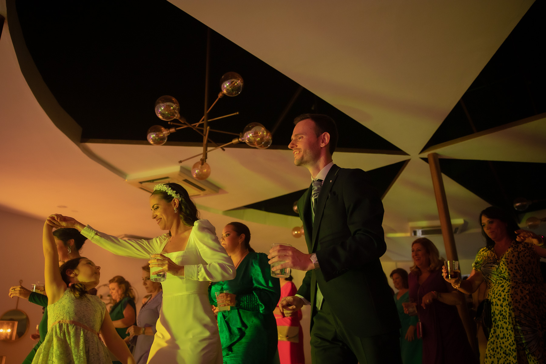 Preciosa Boda de Otoño en Villaverde del Río: El Evento de Rosario y Jesús