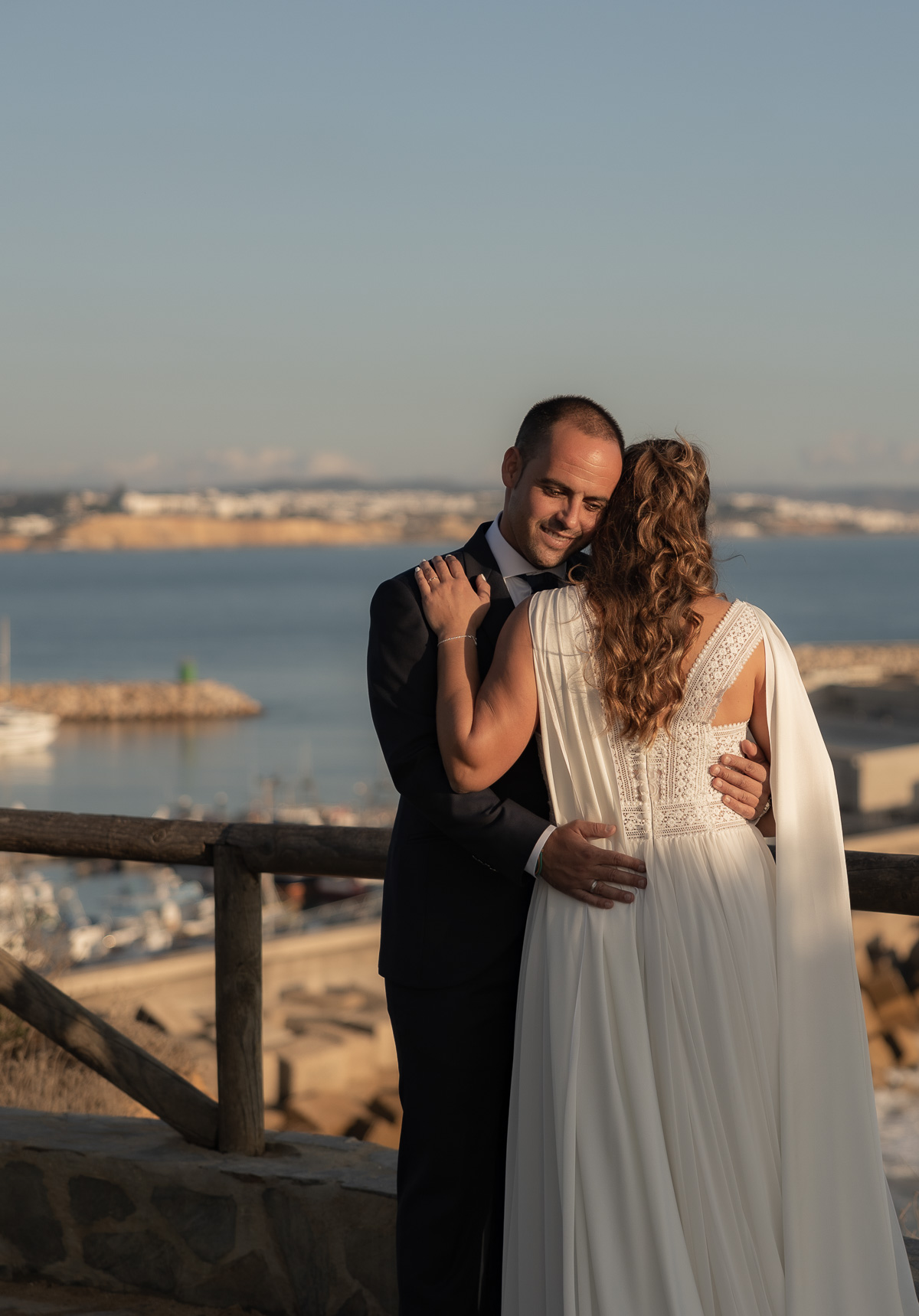 Postboda en las Playas de Conil: Descubriendo Las Calas de Roche