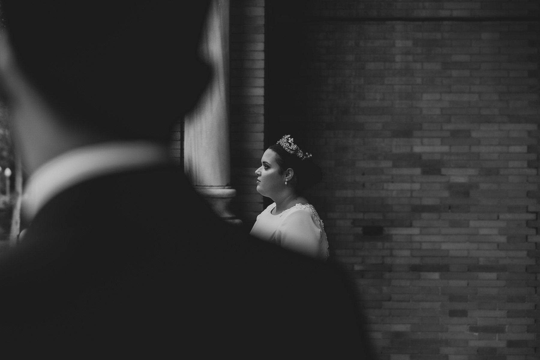 Post Boda de Marina y José en la Plaza de España de Sevilla. © Foto Aba 2022