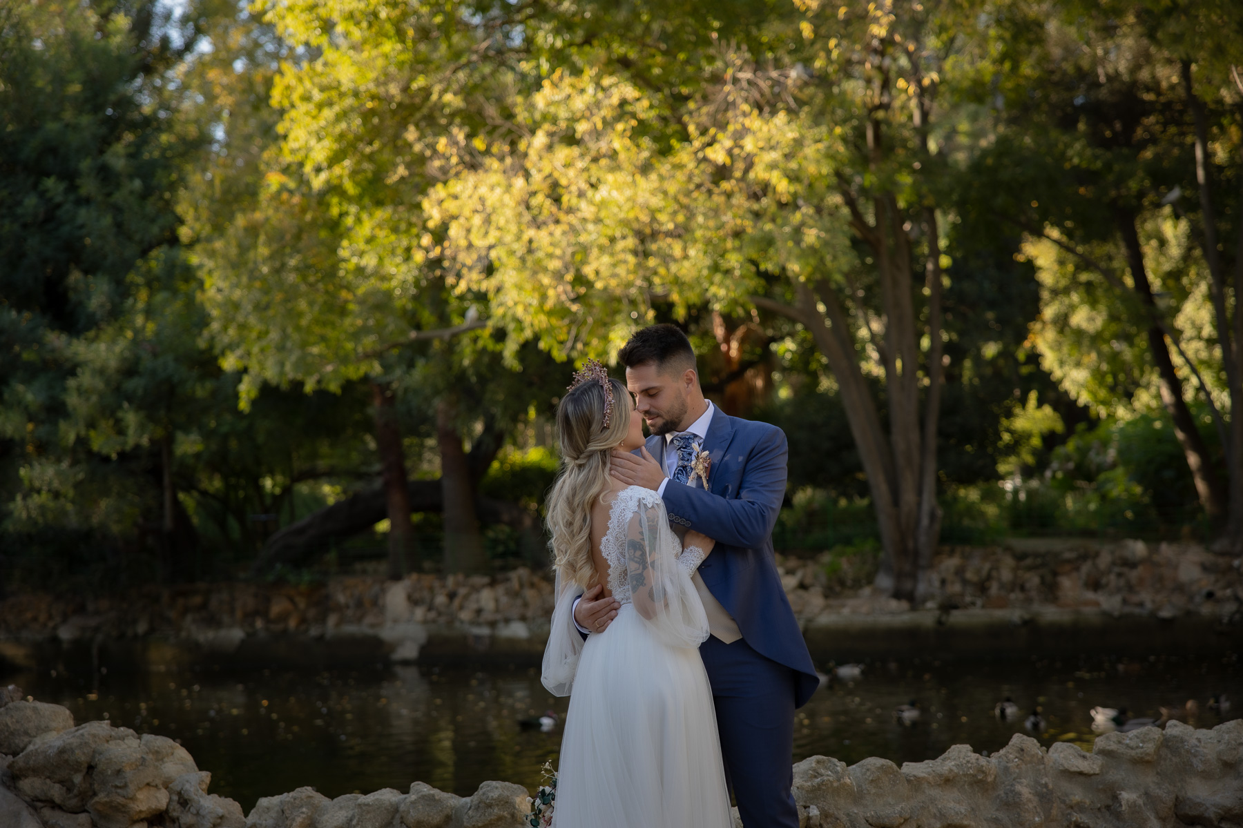 Trash the Dress en Sevilla: Post Boda Inolvidable en Andalucía. ©Foto Alba 2022