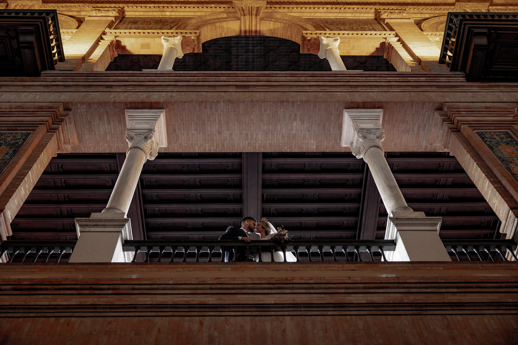 Trash the Dress en Sevilla: Post Boda Inolvidable en Andalucía. ©Foto Alba 2022