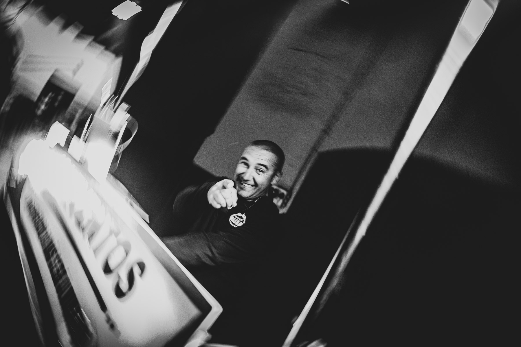 Dj en durante el Baile nupcial en la Hacienda Torre de las Arcas, Sevilla