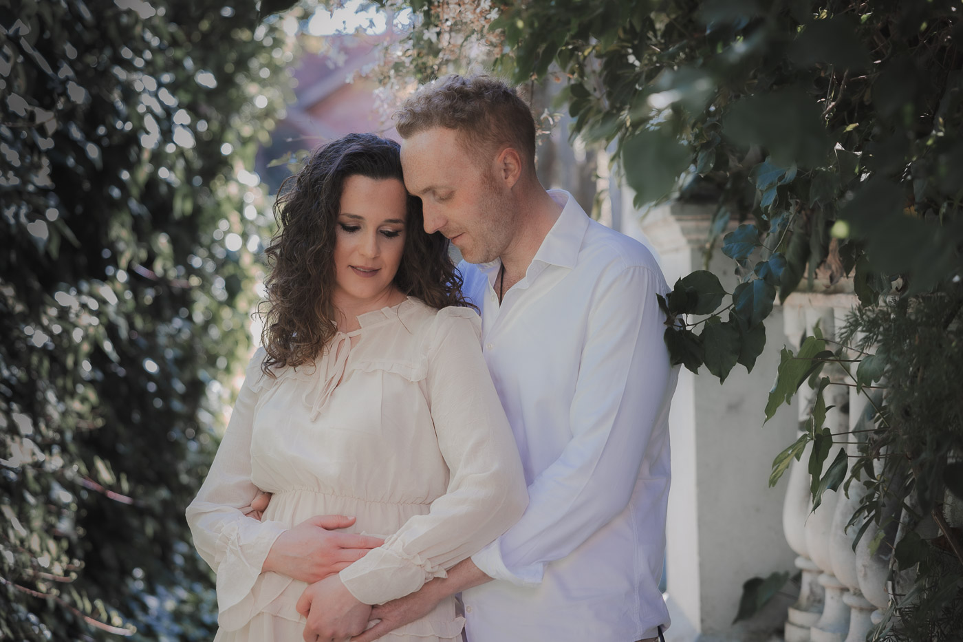 Pareja de novios durante su sesión Peboda en Puerto Sherry,  El Puerto de Santa María, Cádiz