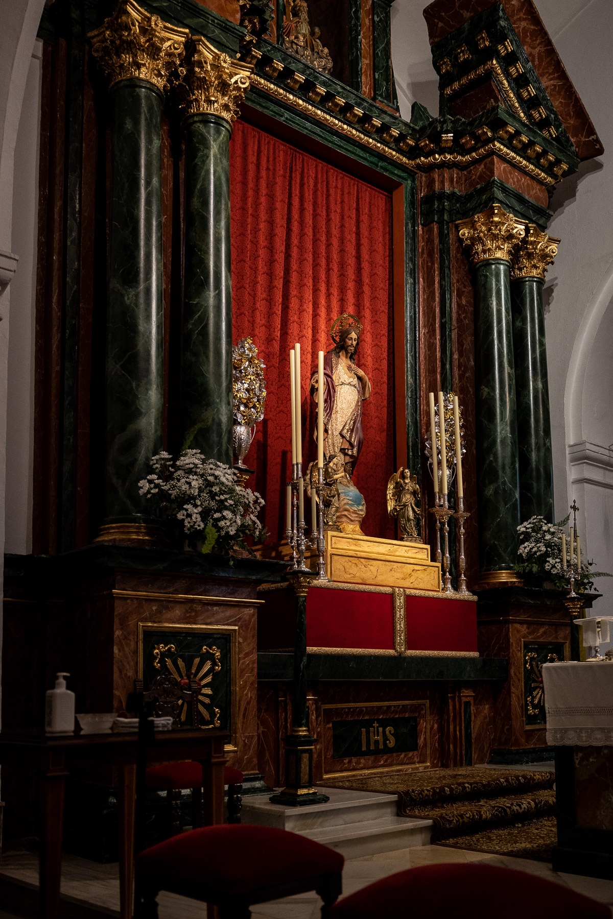 Detalle del interior de la iglesia de Ntra Sra de la O en Ubrique (Cádiz)