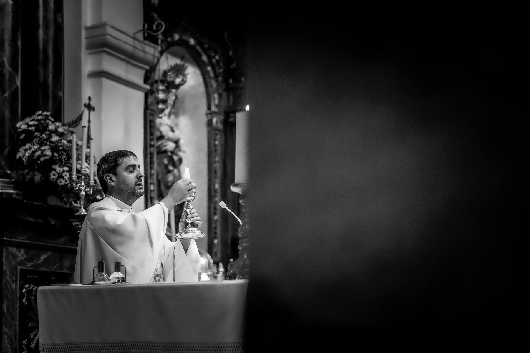 Blanco y negro del parroco de la iglesia de Ubrique, Cádiz