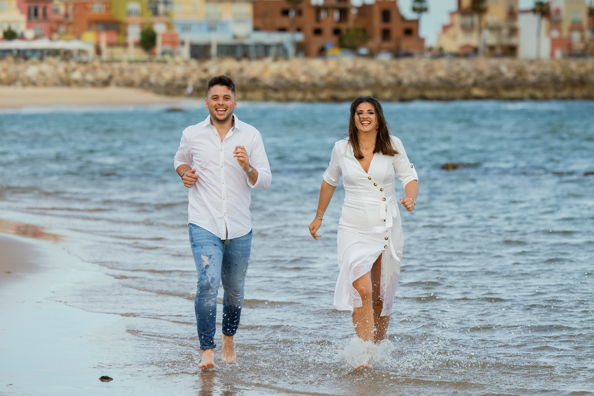 Sesión de fotos de preboda en la playa