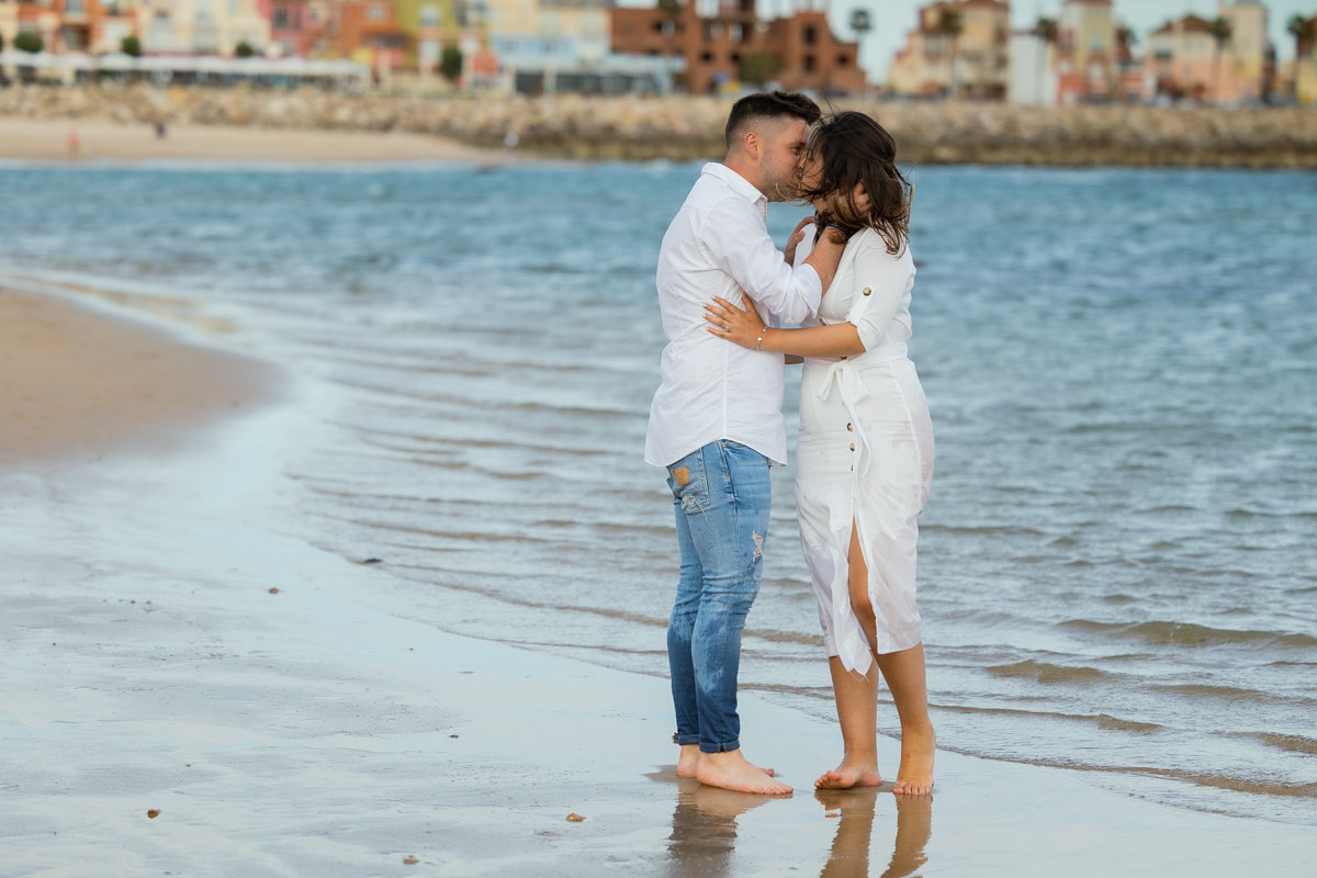 Sesión de fotos de preboda en la playa