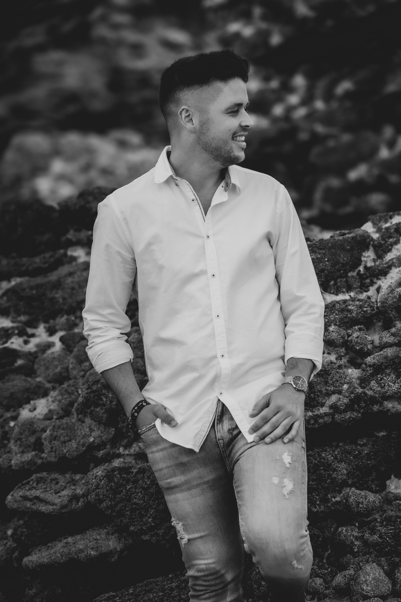 Sesión de fotos de preboda en la playa