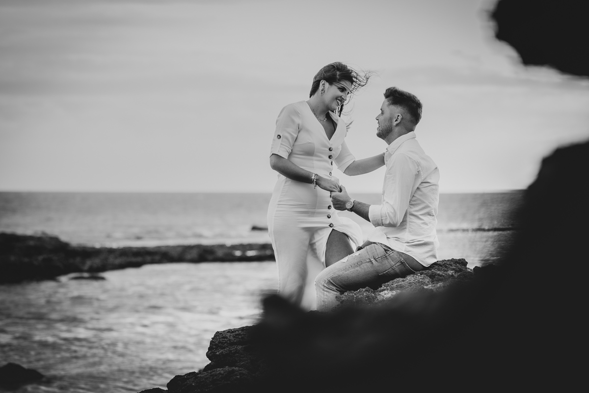 Sesión de fotos de preboda en la playa