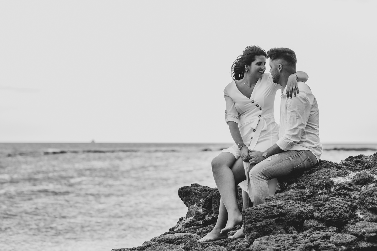 Sesión de fotos de preboda en la playa