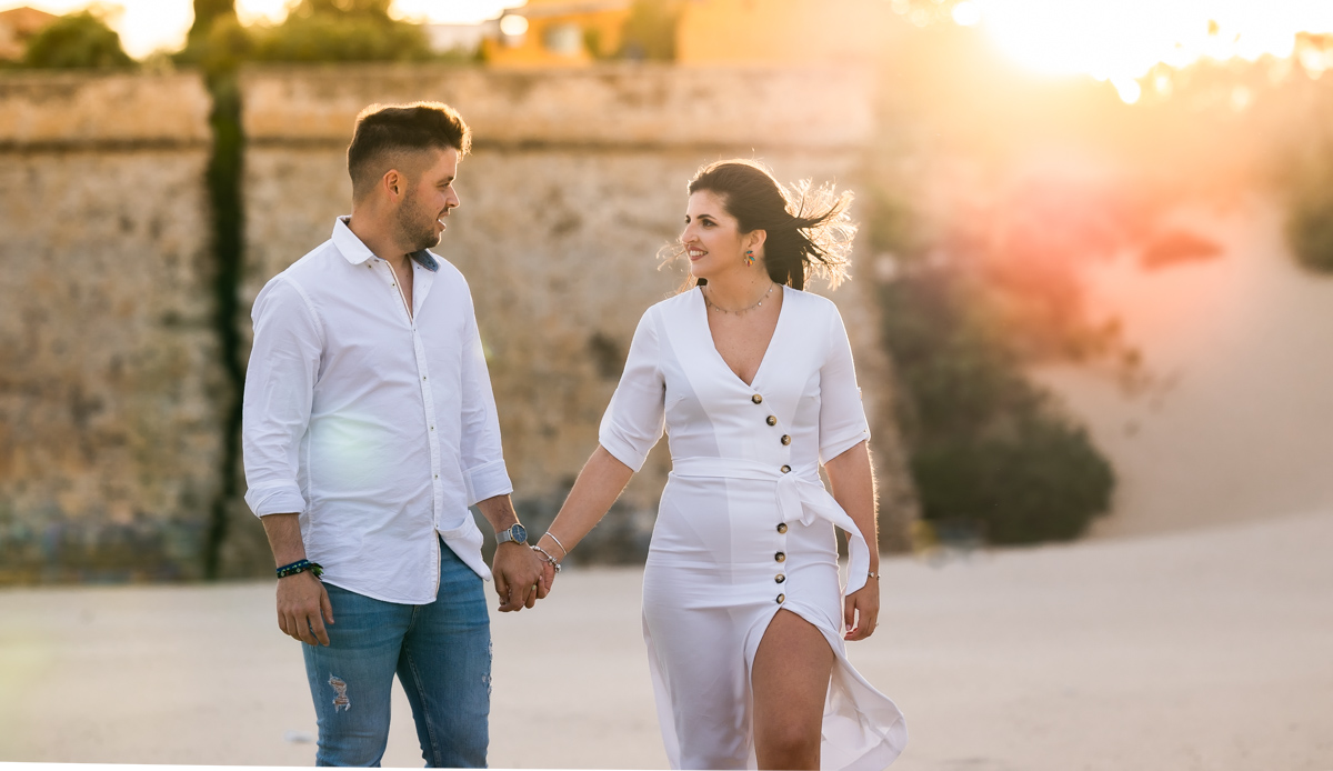 Sesión de fotos de preboda en la playa