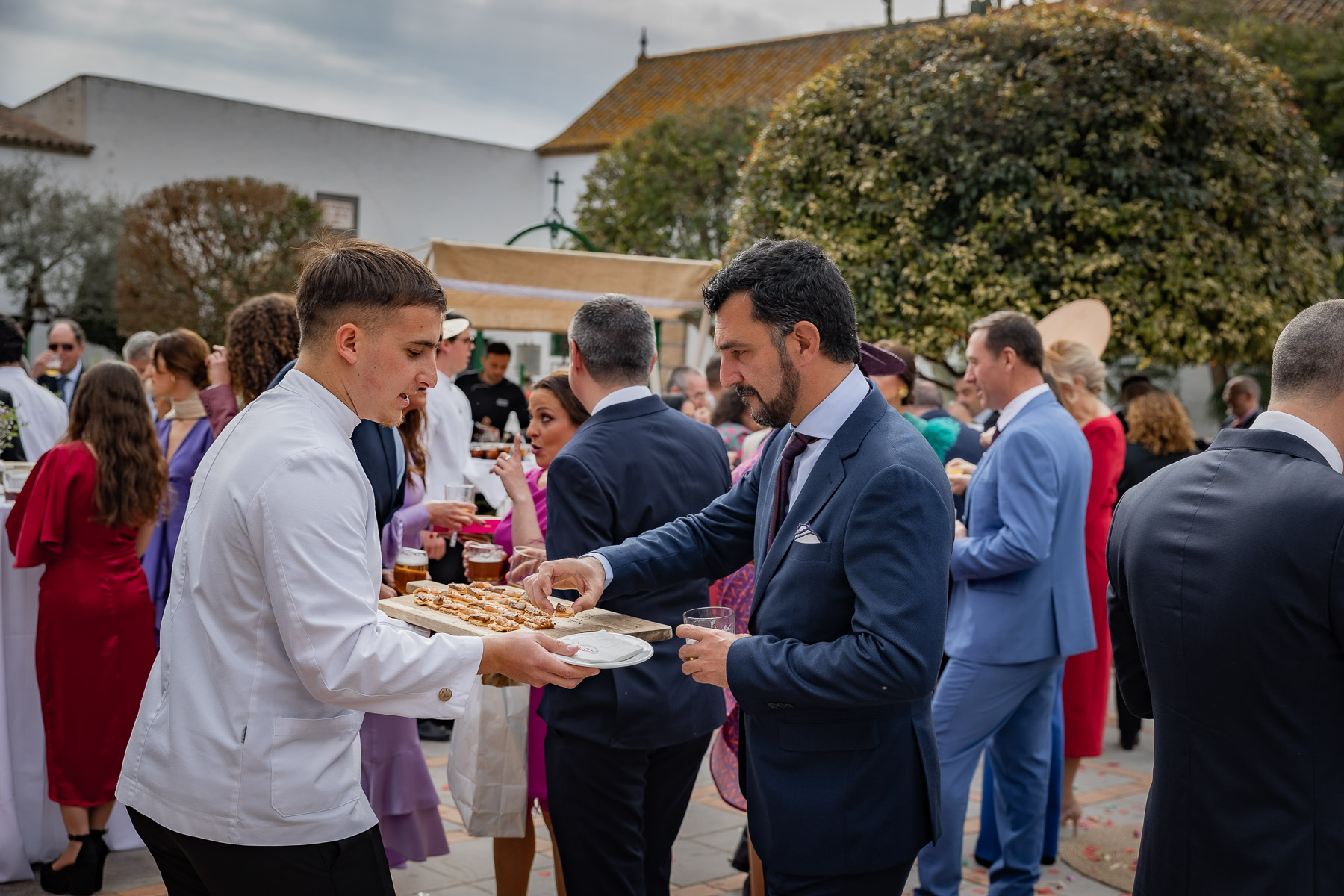 Celebración de la boda de Ara y Manuel en Hacienda Torre de Arcas, Bollullo de la Mitación, Sevilla