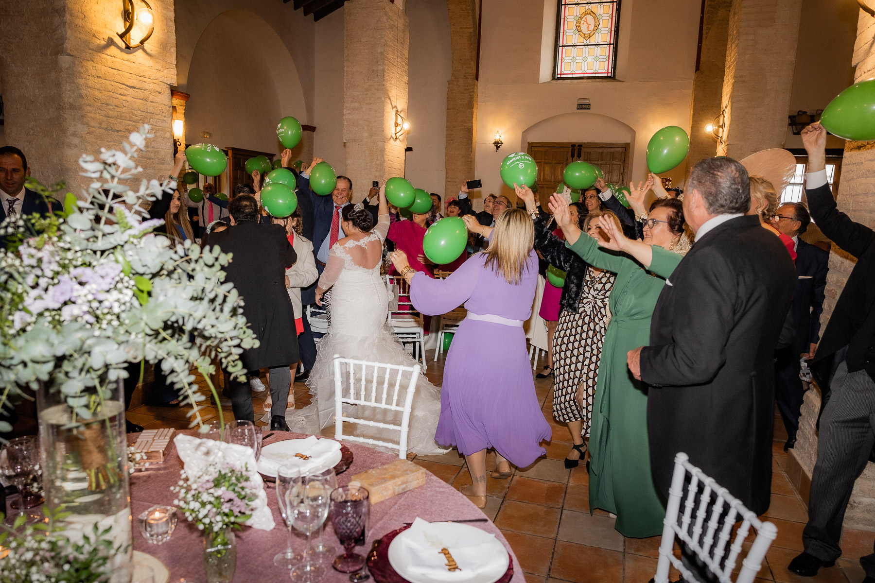 Celebración de la boda de Ara y Manuel en Hacienda Torre de Arcas, Bollullo de la Mitación, Sevilla
