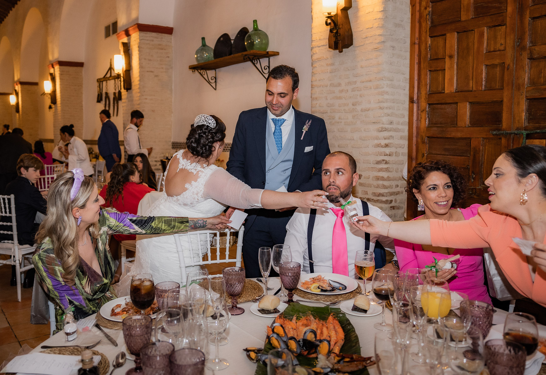 Celebración de la boda de Ara y Manuel en Hacienda Torre de Arcas, Bollullo de la Mitación, Sevilla