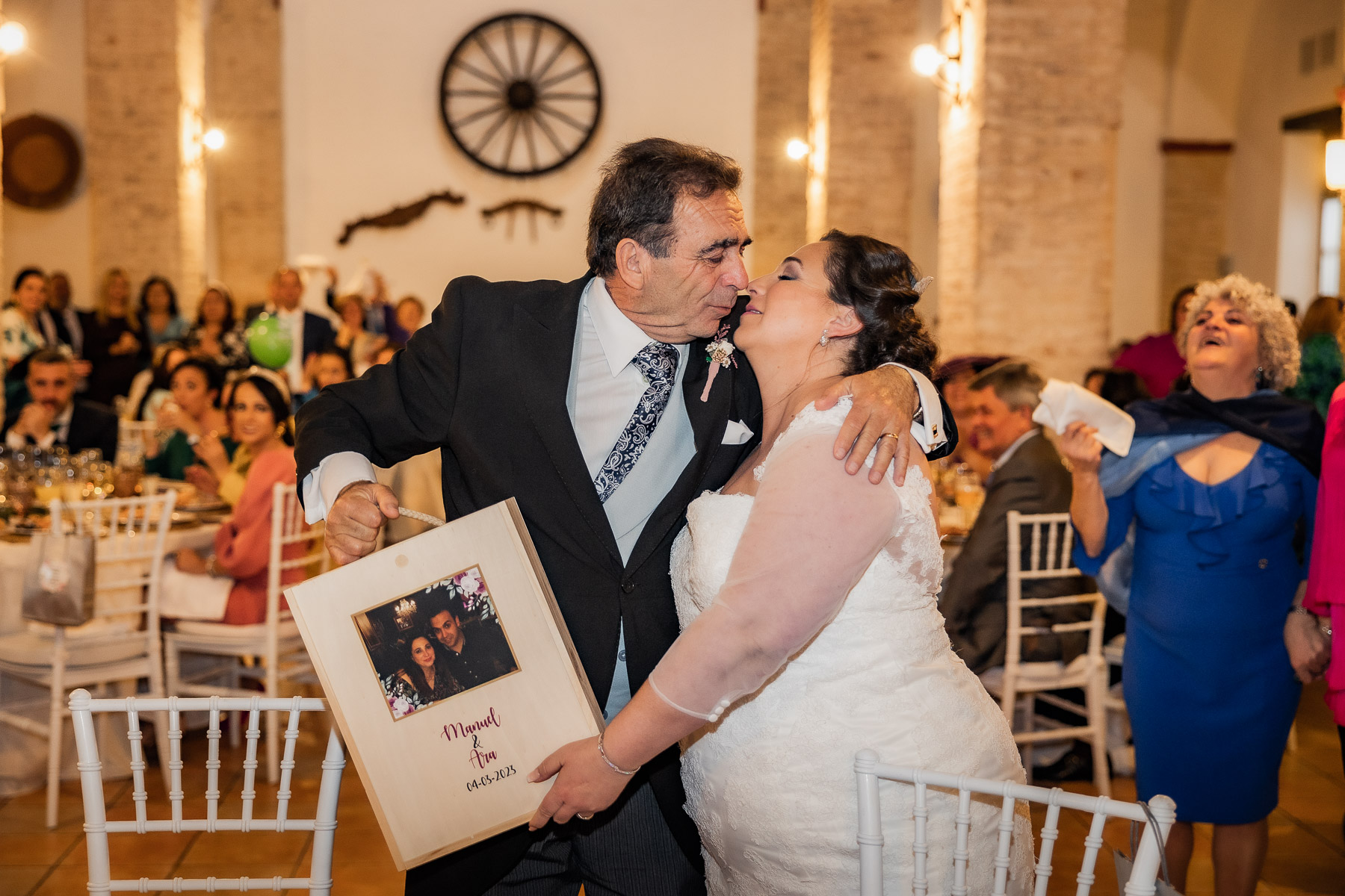 Celebración de la boda de Ara y Manuel en Hacienda Torre de Arcas, Bollullo de la Mitación, Sevilla