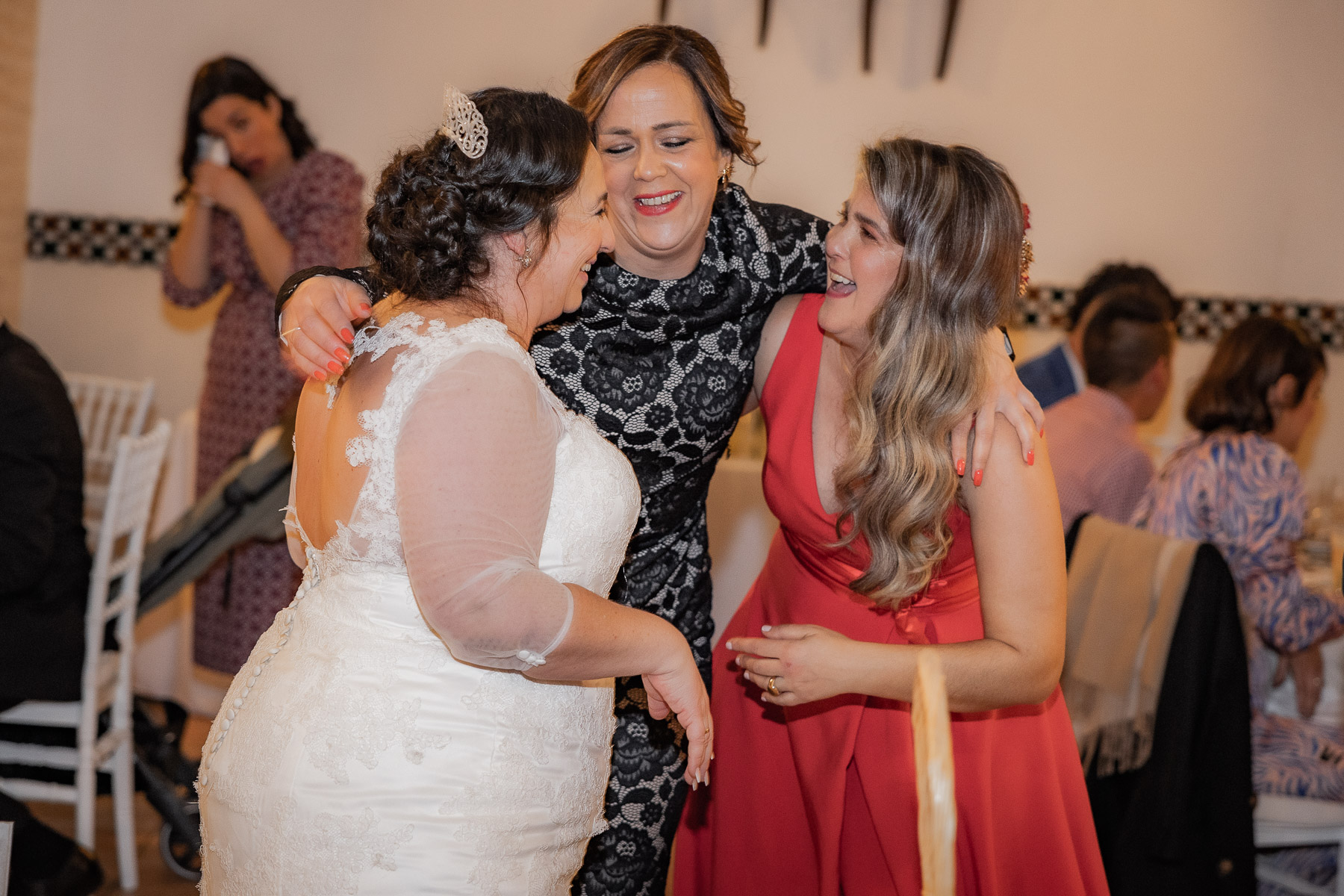 Celebración de la boda de Ara y Manuel en Hacienda Torre de Arcas, Bollullo de la Mitación, Sevilla