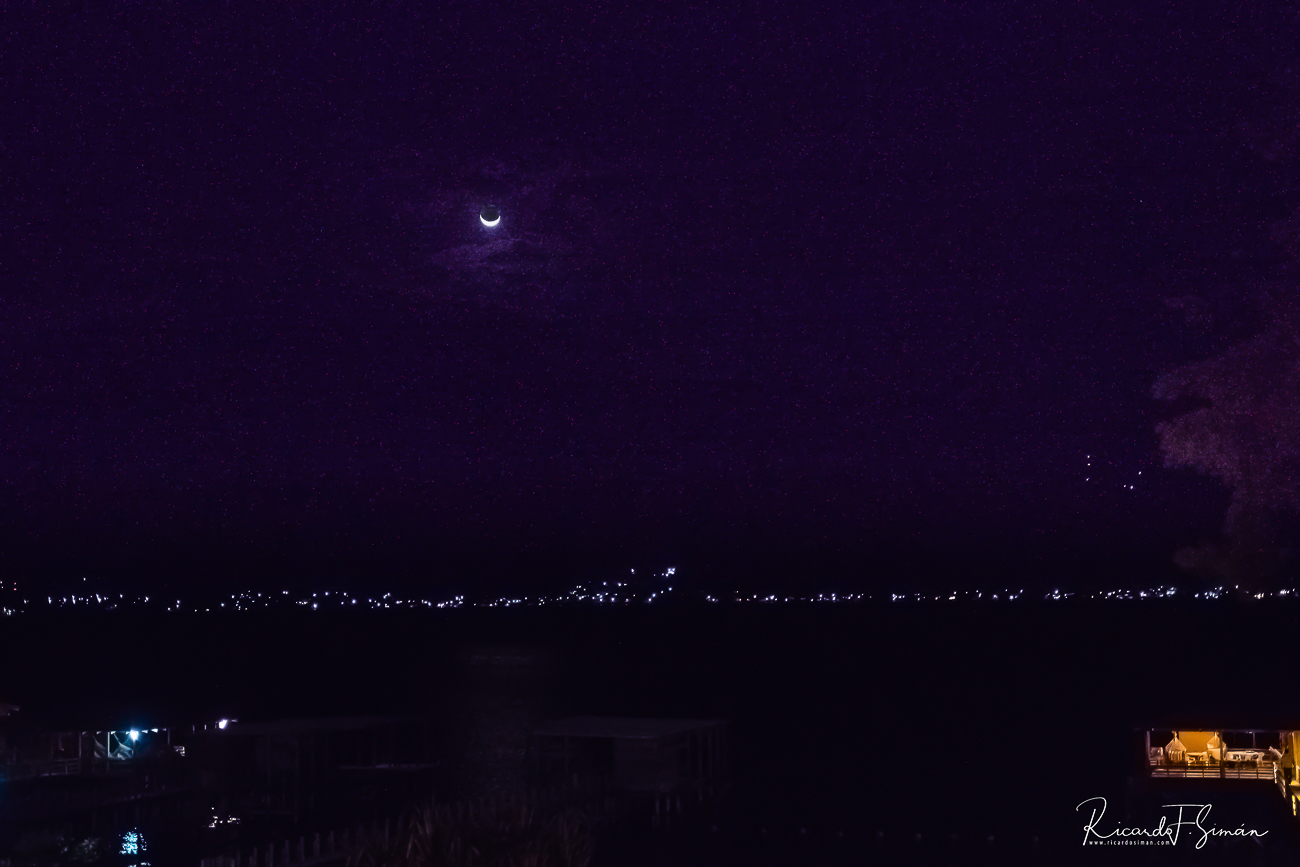 DSC_1304_A la luz de la Luna