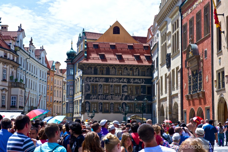 Ayuntamiento y Distrito Reloj Astronómico