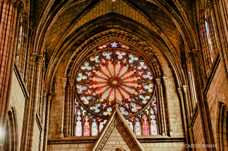 Vitrales de Basílica del Voto Nacional