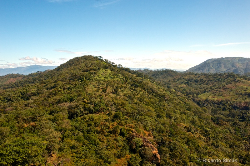 Cerros zona norte de El Salvador 