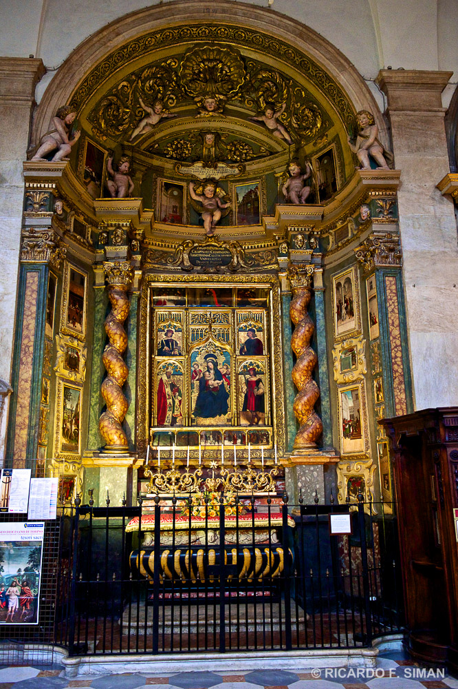 Interior de Catedral de Turin
