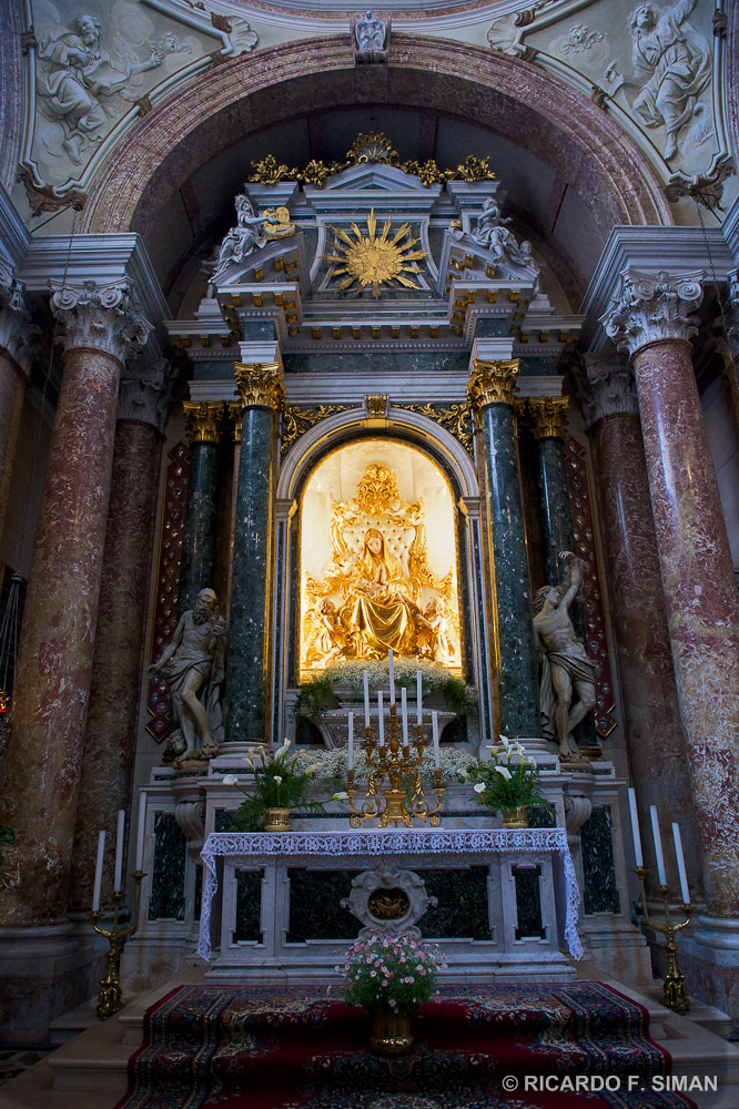 Ermita de la Virgen del Popolo, Catedral de Verona